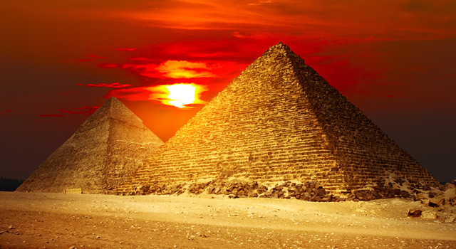 Pyramidy